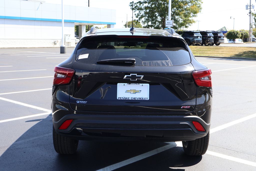 Thumbnail: 2026 Chevrolet Trax - 6