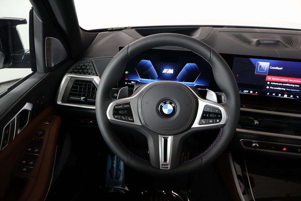 2025 BMW X5 M60i 3