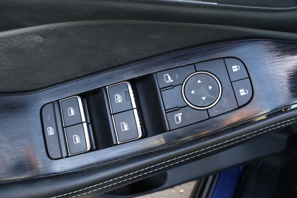 Thumbnail: 2023 Nissan Rogue - 16