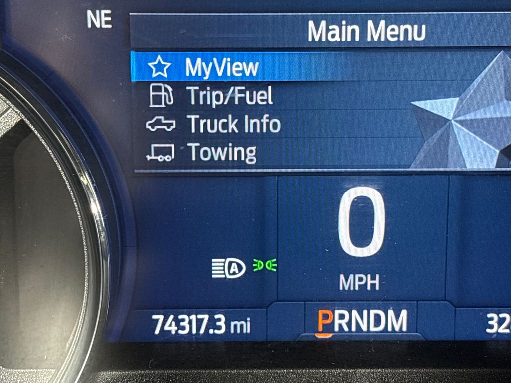 Certified Used 2022 White Ford XLT image 23