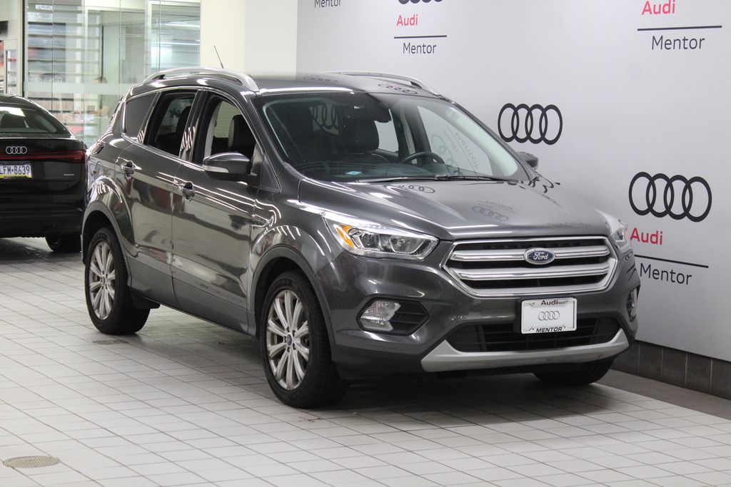 Thumbnail: 2017 Ford Escape - 8