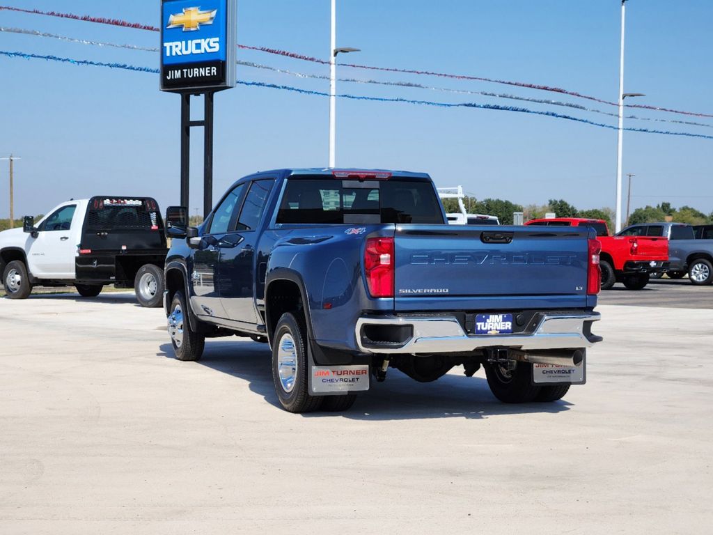 2025 Chevrolet Silverado 3500HD LT 4