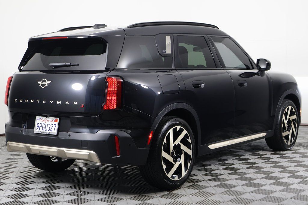 Thumbnail: 2025 MINI Cooper Countryman - 4