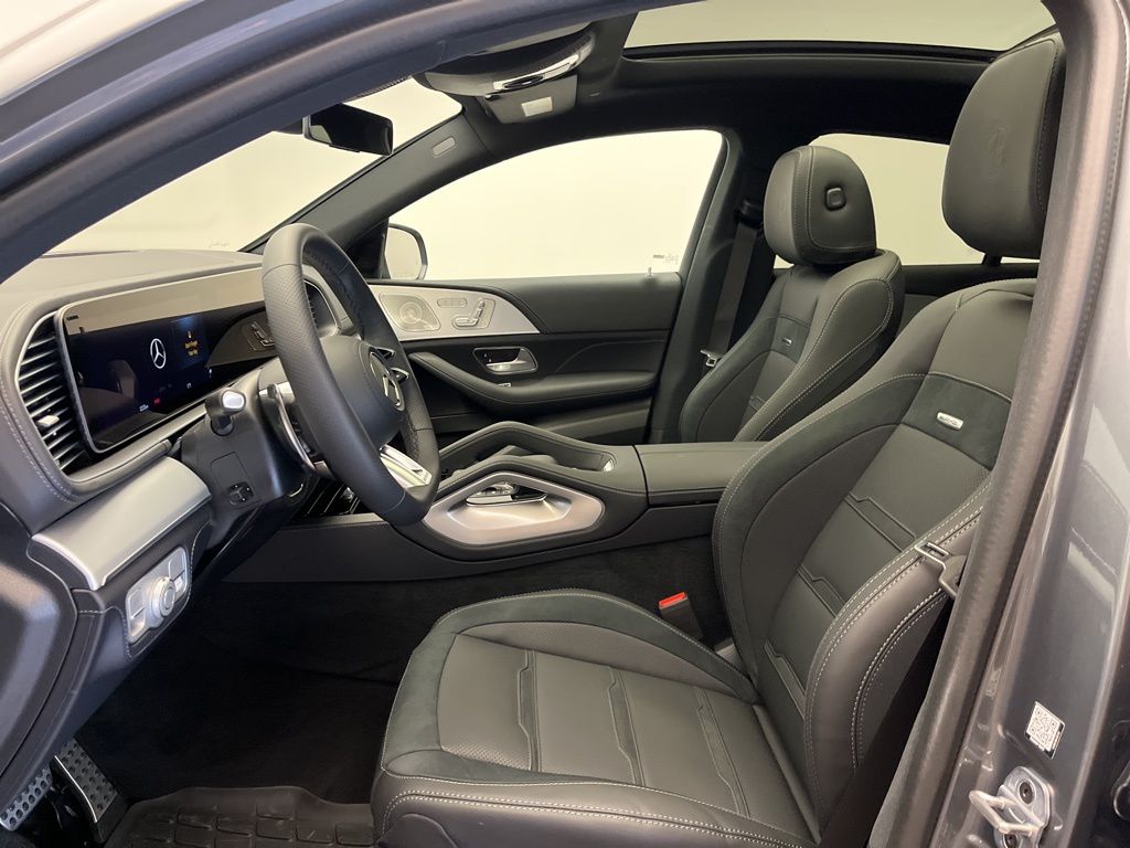 Thumbnail: 2026 Mercedes-Benz GLE - 12