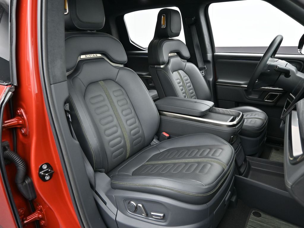 2022 Rivian R1T Adventure