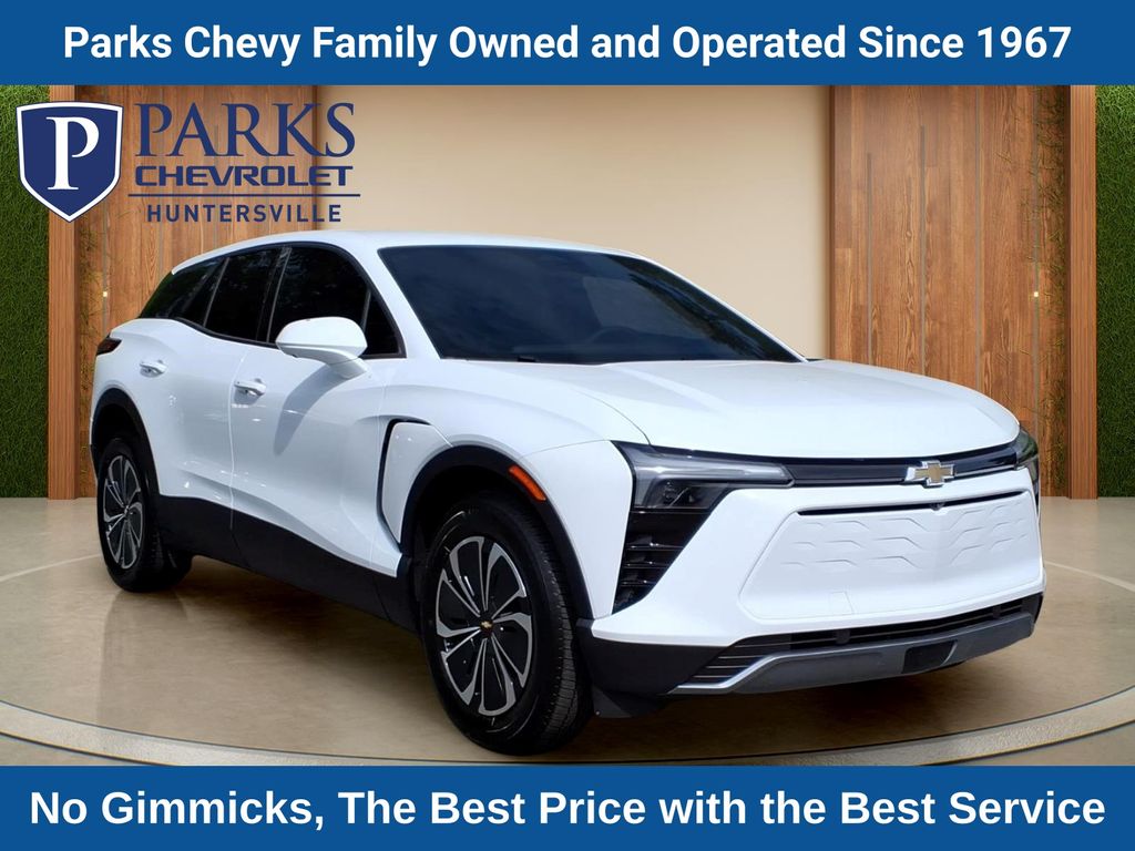 Summit White 2026 Chevrolet Blazer EV SUV / Crossover Front-Wheel Drive 1-Speed Automatic