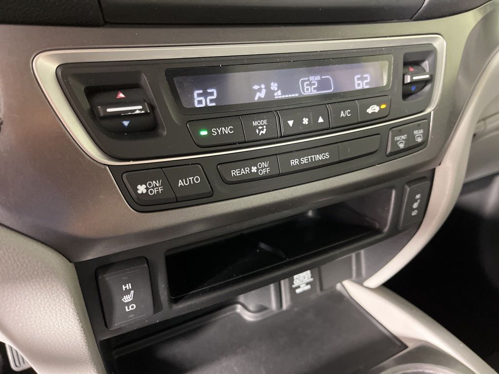 Thumbnail: 2017 Honda Ridgeline - 28