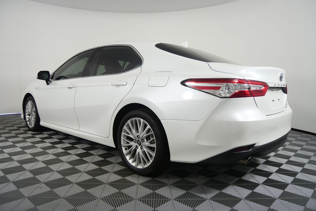 Thumbnail: 2020 Toyota Camry - 5