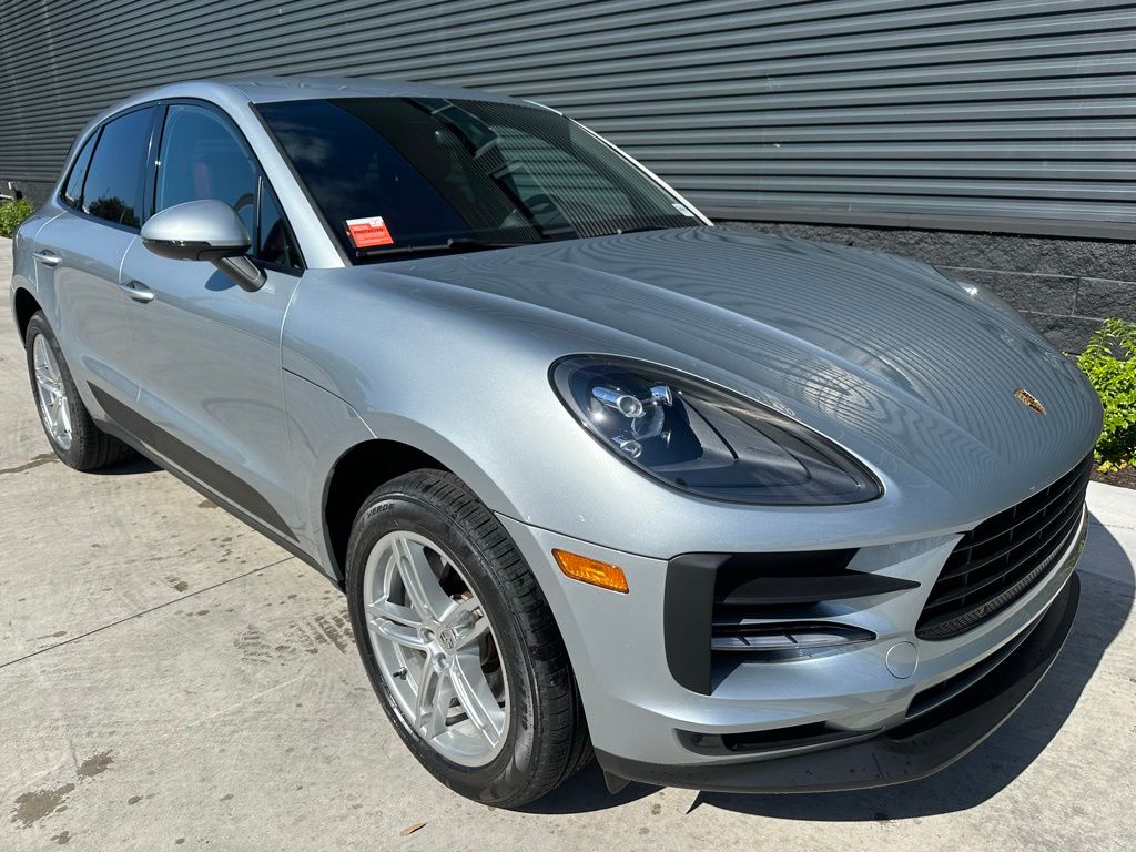 2021 Porsche Macan  10