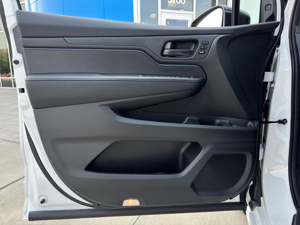 2026 Honda Odyssey Sport-L White at Community Honda