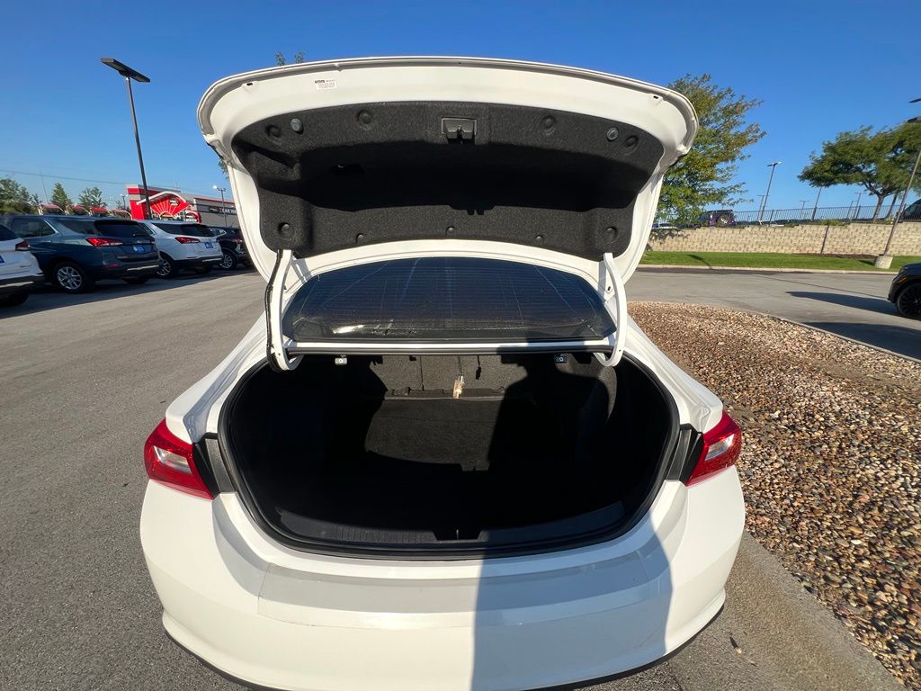 Used 2018 Chevrolet Malibu Sedan