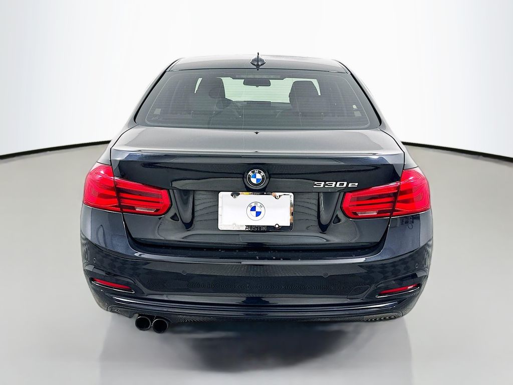 2018 BMW 3 Series 330e iPerformance 6