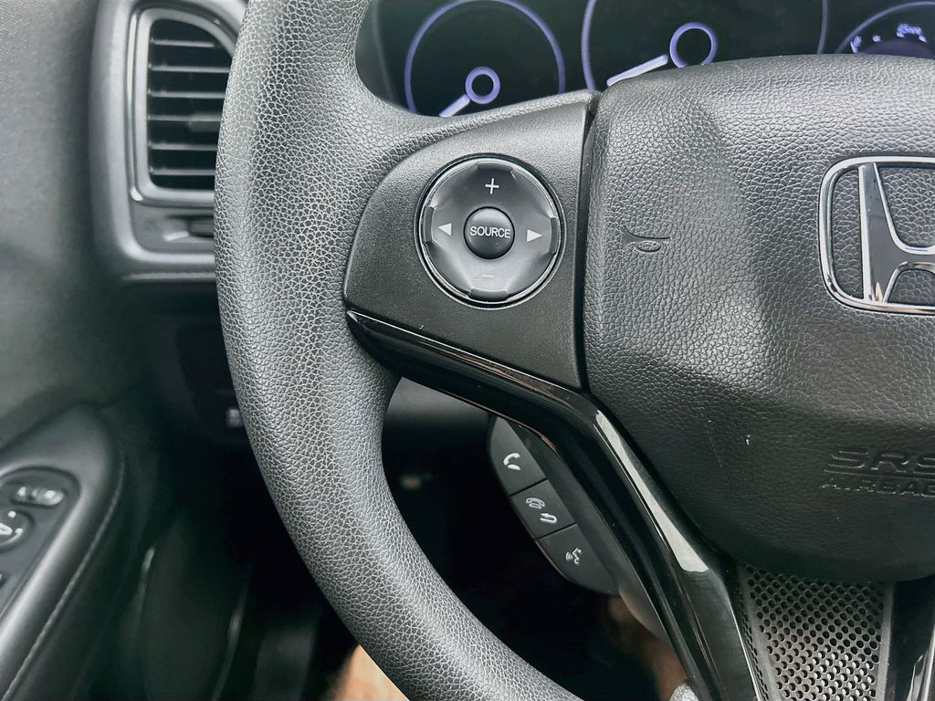 Thumbnail: 2019 Honda HR-V - 11