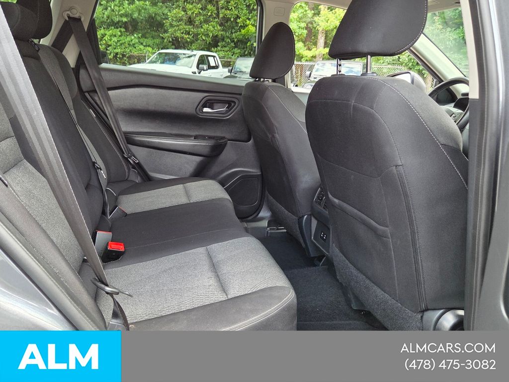 Used 2025 Gray Nissan SV image 15