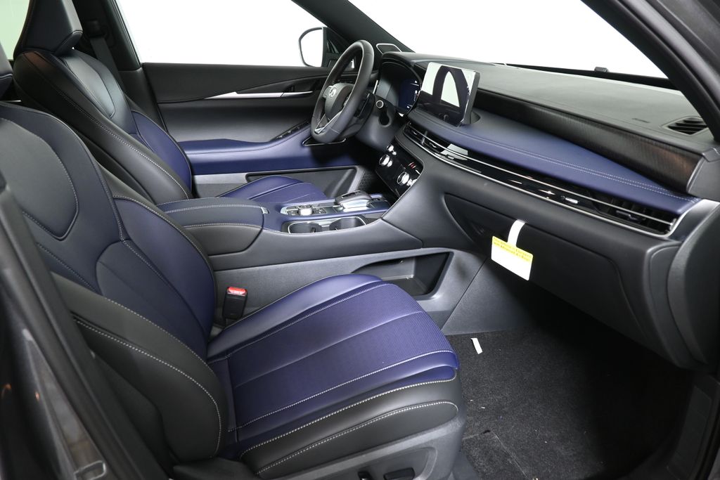 Thumbnail: 2026 INFINITI QX60 - 21