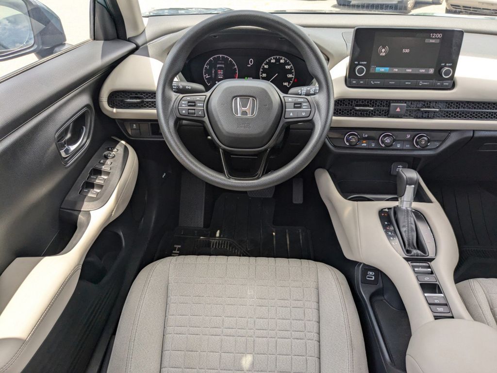 2023 Honda HR-V LX