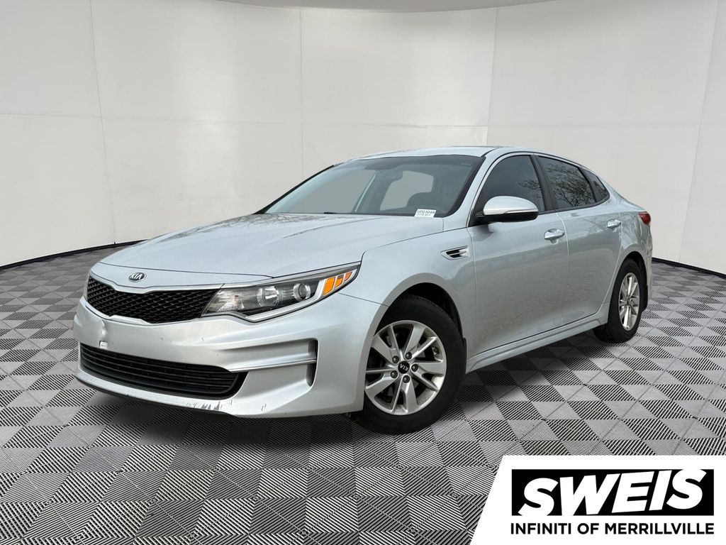 Sparkling Silver 2016 Kia Optima LX Sedan Front-Wheel Drive 6-Speed Automatic