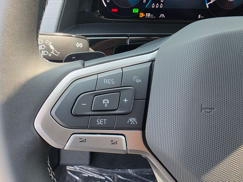 2026 Volkswagen Atlas Cross Sport 2.0T SE w/Technology Gray at Rafferty Subaru