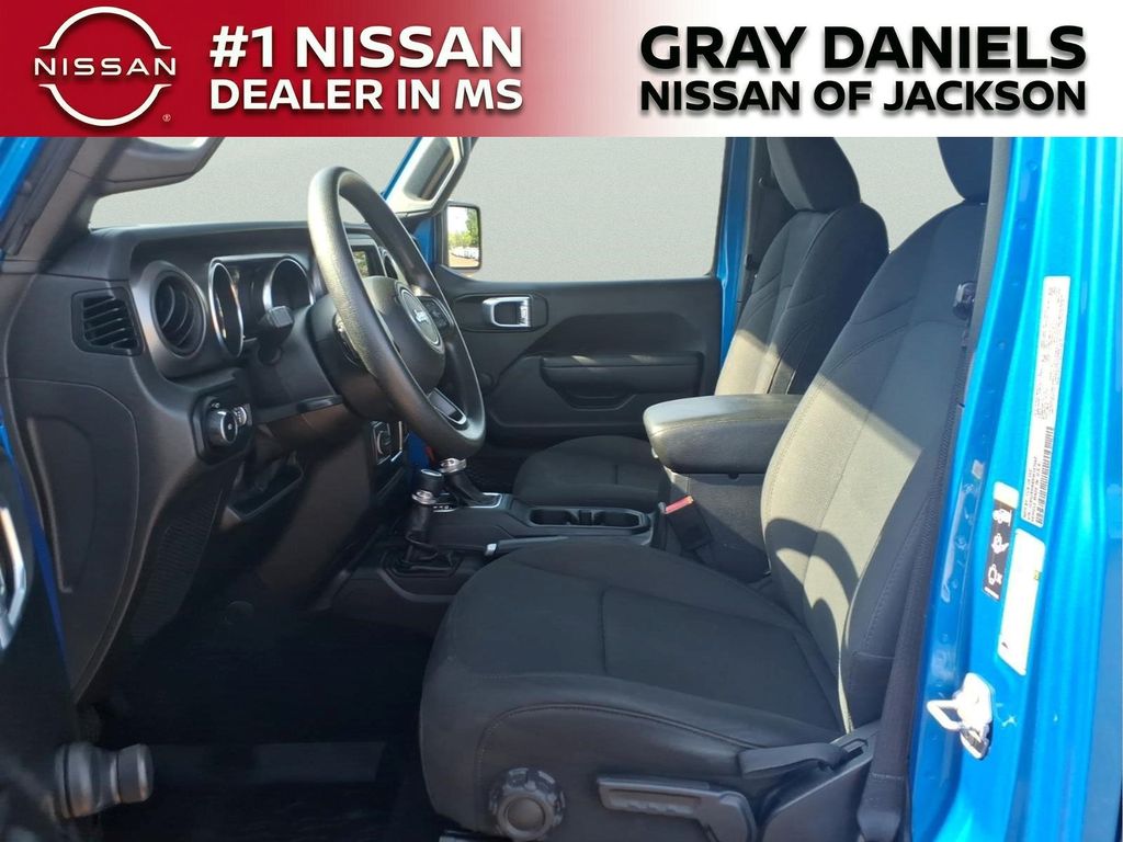 Used 2022 Jeep Wrangler SUV