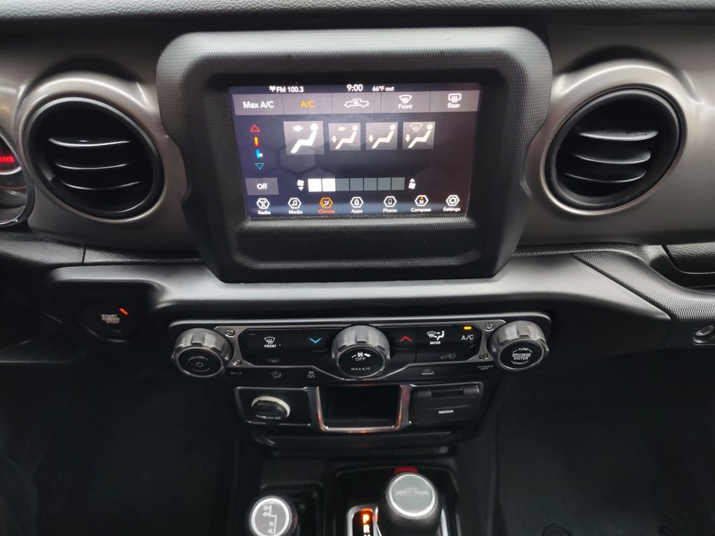 Used Car 2022 Jeep Gladiator  Sport For Sale Under $40,000 In Austin, Texas