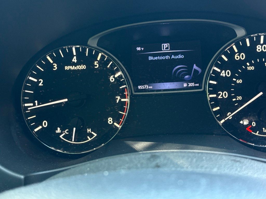 Used 2017 Black Nissan 2.5 S image 28