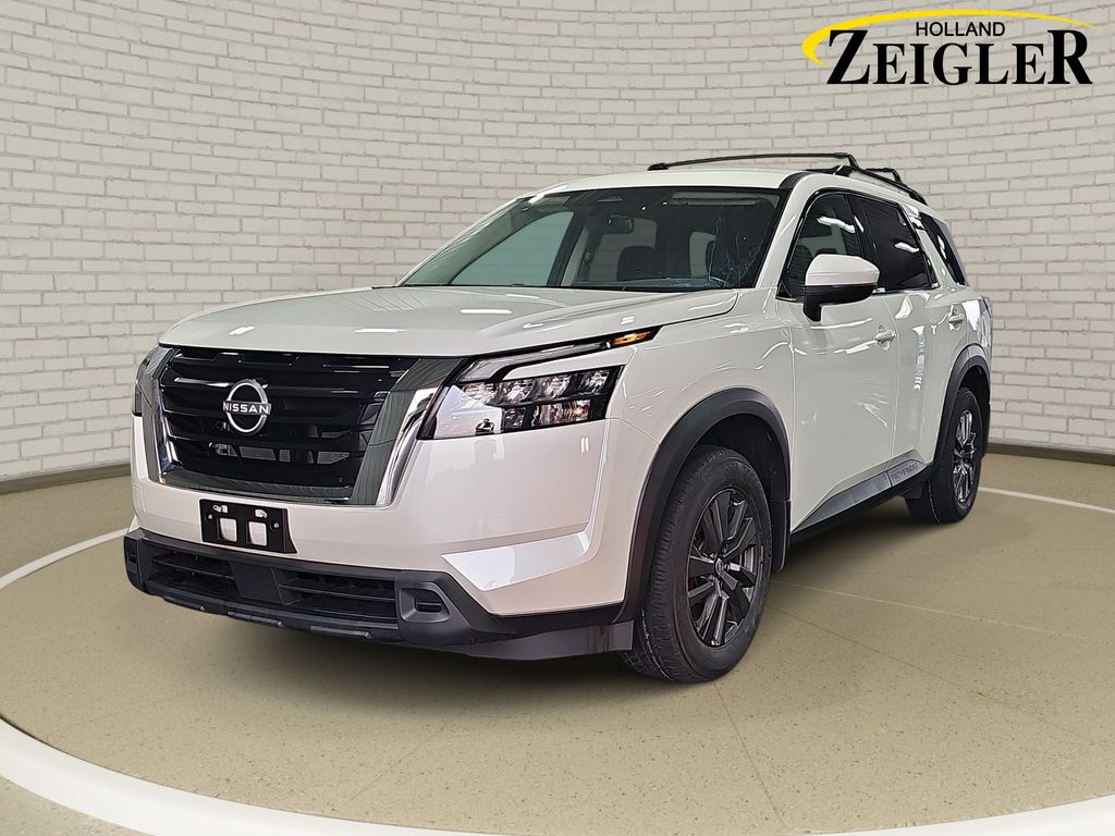 Pearl White Tricoat 2024 Nissan Pathfinder SUV / Crossover All-Wheel Drive 9-Speed Automatic