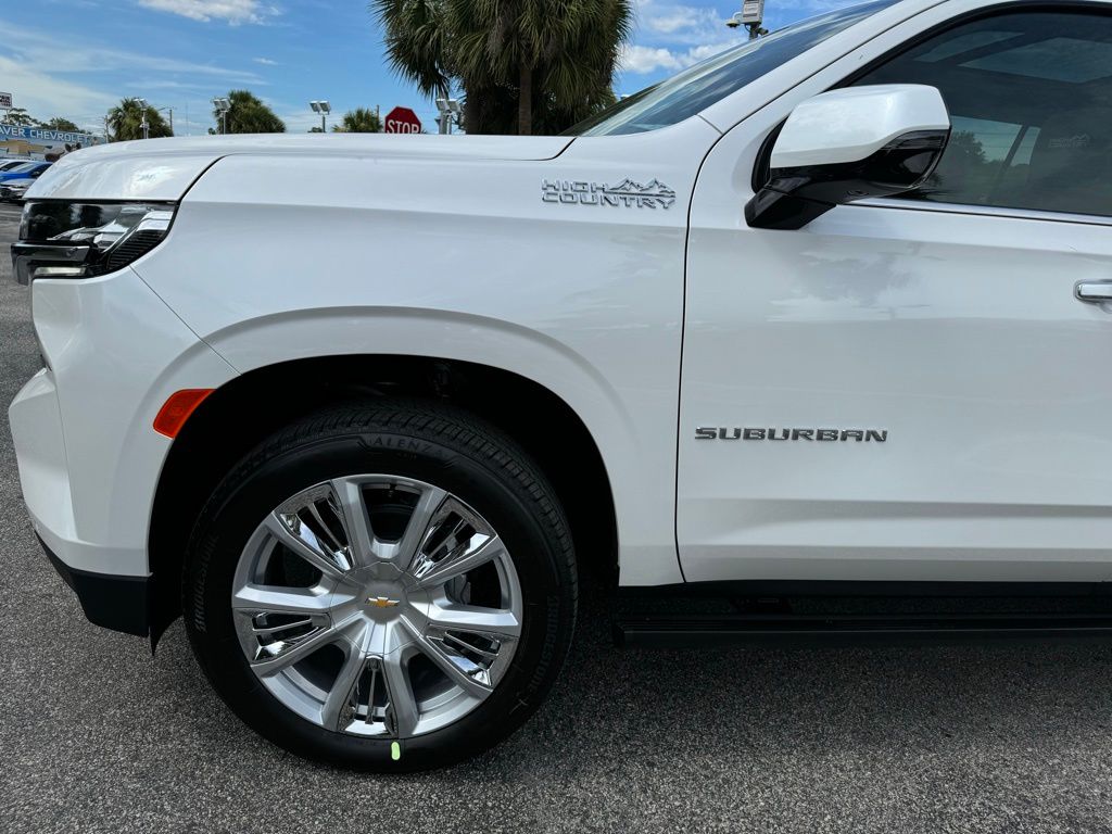 2024 Chevrolet Suburban High Country 11