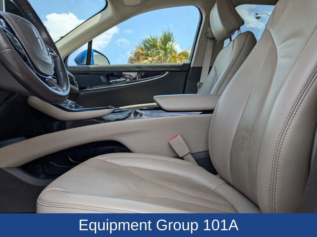 2021 Lincoln Nautilus Standard