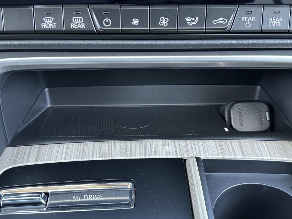 Mazda CX-90 Plug-In Hybrid PHEV Preferred Package