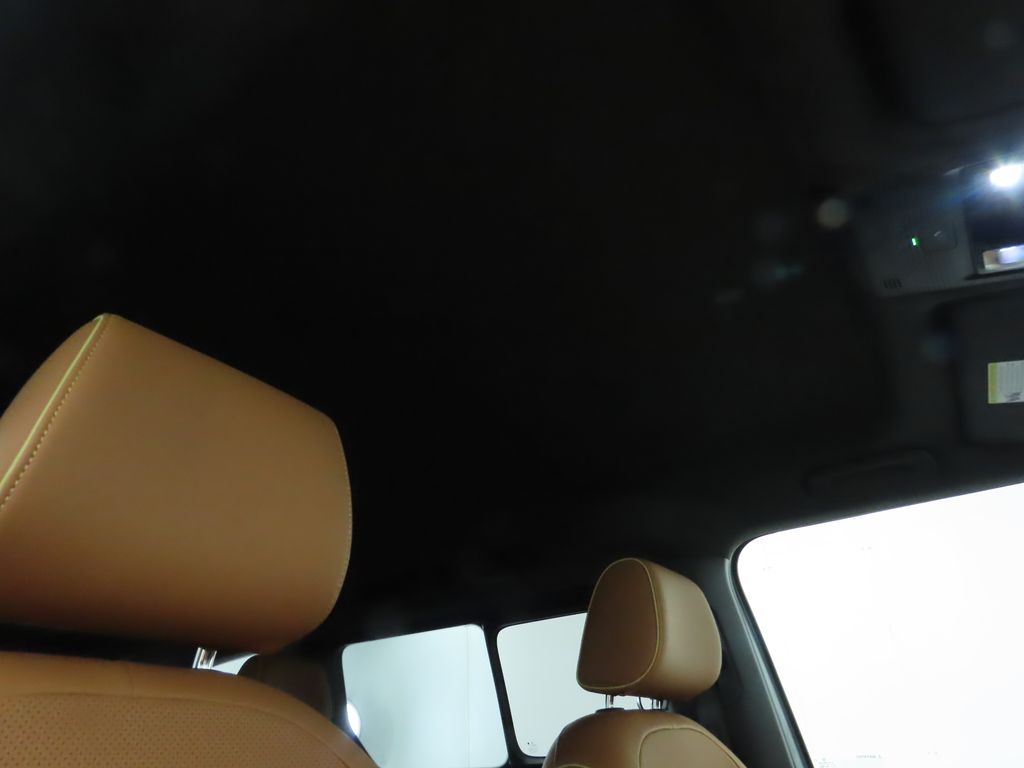 Thumbnail: 2025 Volkswagen ID.Buzz - 21