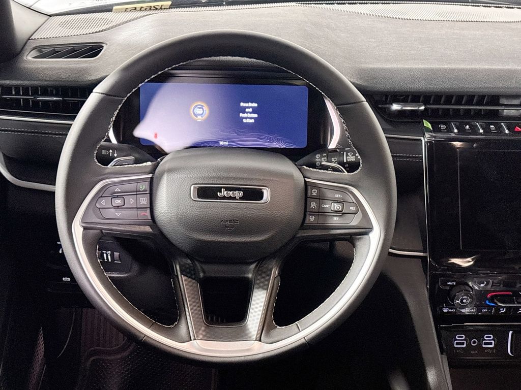 2026 Jeep Grand Cherokee Laredo X