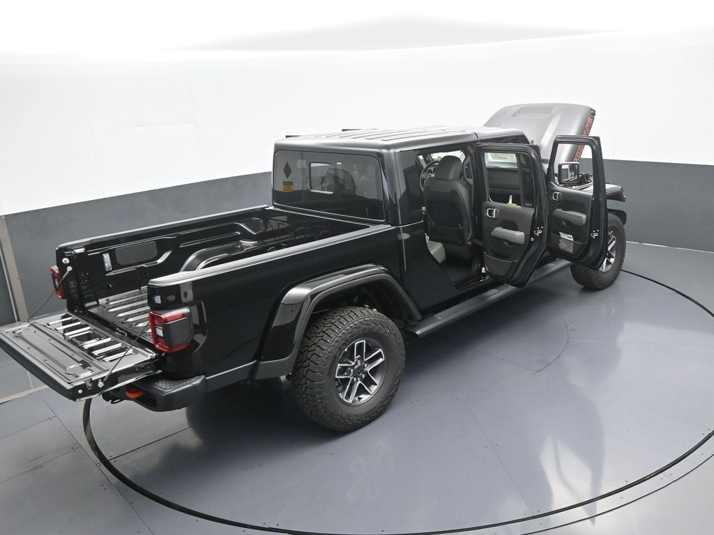 New 2026 black clearcoat Jeep Mojave image 57