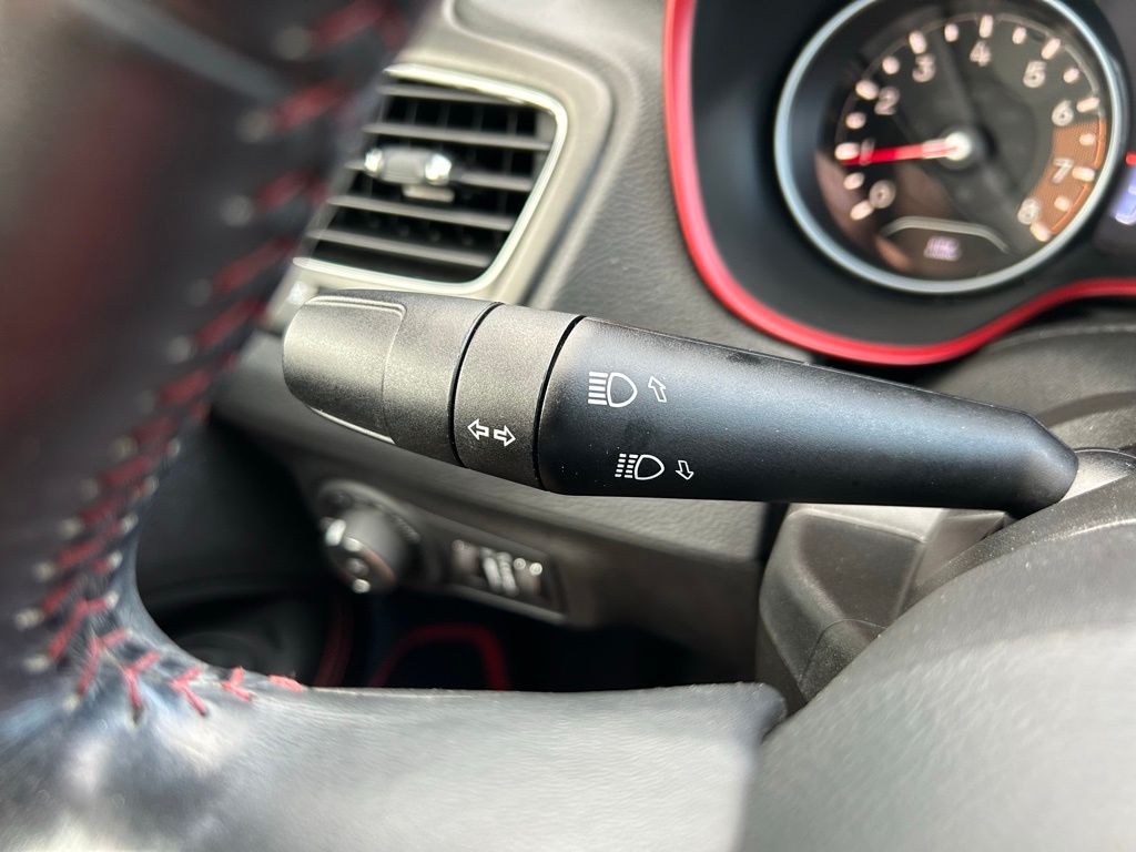 Thumbnail: 2019 Jeep Compass - 21