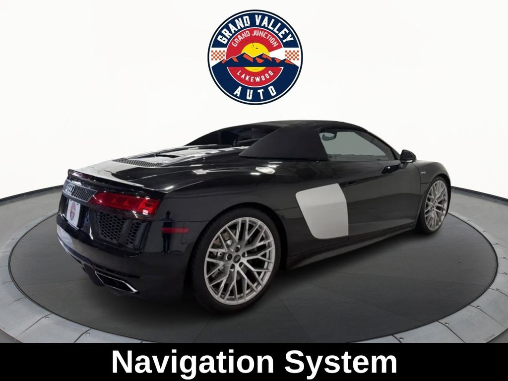View vehicle photo 6