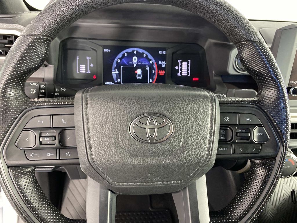2025 Toyota Tacoma SR5 Ice - Grieco Acura - Image 14