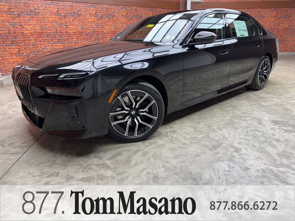Black Sapphire Metallic 2026 BMW 7 Series Sedan All-Wheel Drive 8-Speed Automatic