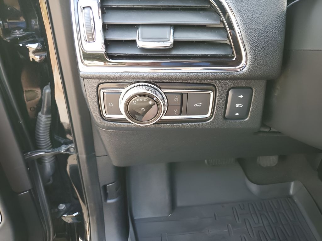 Used Car 2018 Lincoln Navigator L  Reserve For Sale Under $40,000 In Austin, Texas