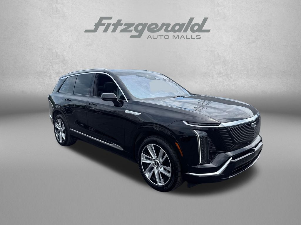 Stellar Black Metallic 2026 Cadillac VISTIQ Luxury AWD SUV / Crossover All-Wheel Drive 1-Speed Automatic