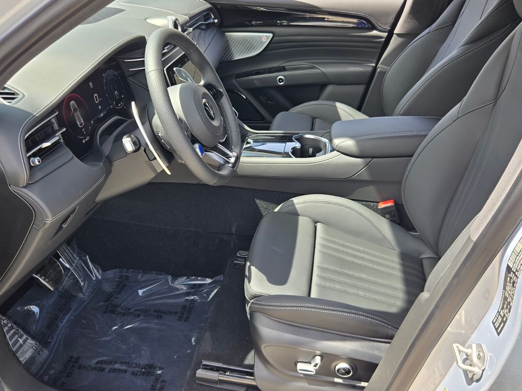 2026 Maserati Grecale - $96,295