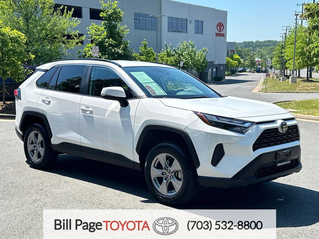 Ice Cap 2025 Toyota RAV4 XLE AWD SUV / Crossover All-Wheel Drive 8-Speed Automatic