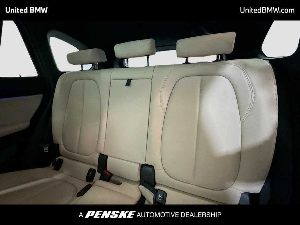 Thumbnail: 2022 BMW X1 - 13