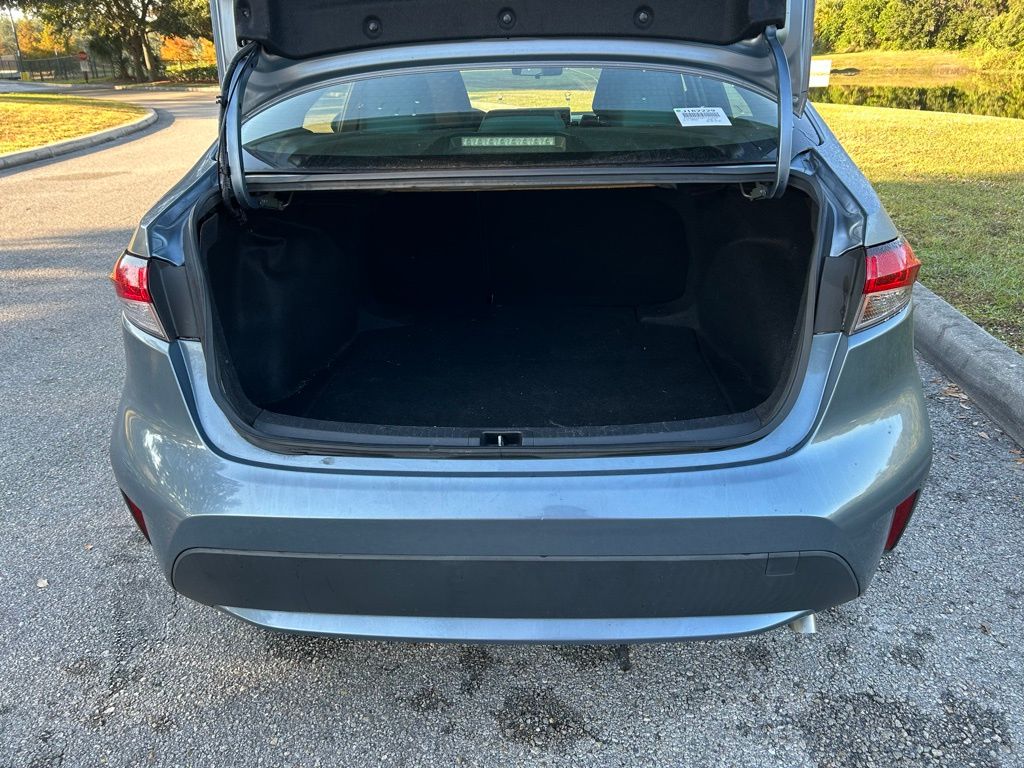 Thumbnail: 2021 Toyota Corolla - 10