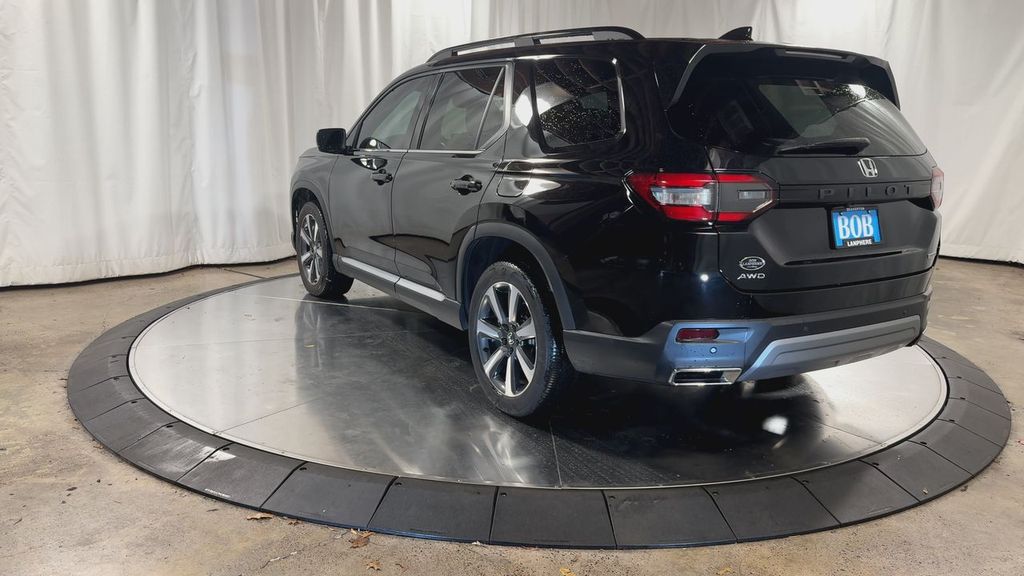 used 2023 Honda Pilot car, priced at $40,894
