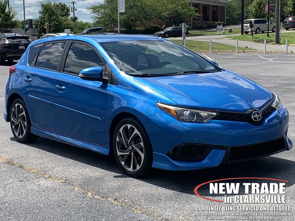 2016 Scion iM Base