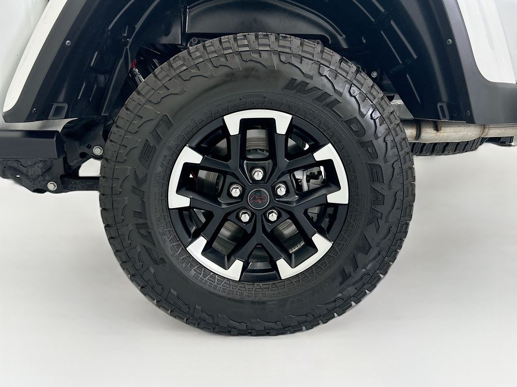 Thumbnail: 2024 Jeep Gladiator - 30
