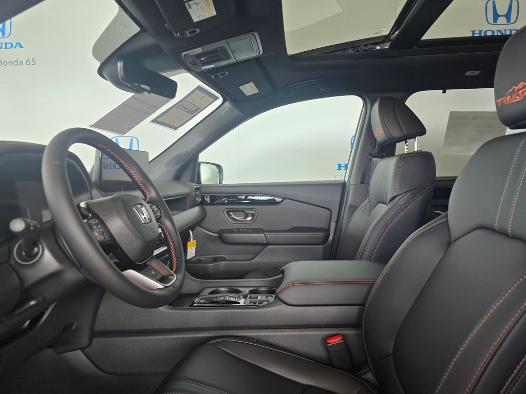 Thumbnail: 2026 Honda Pilot - 12