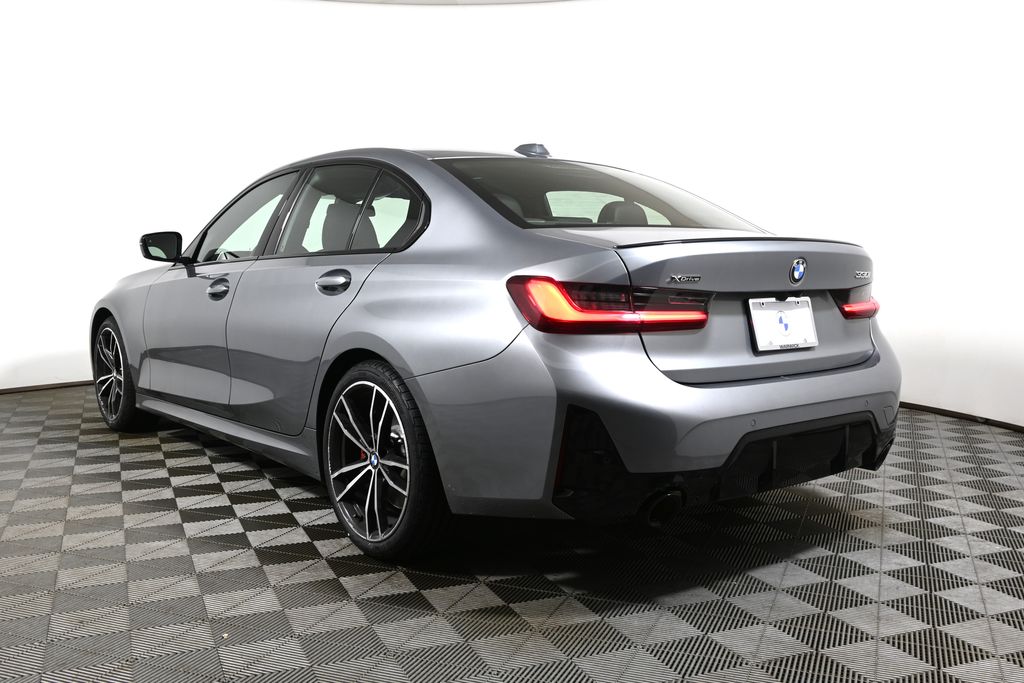 Thumbnail: 2023 BMW 3 Series - 9