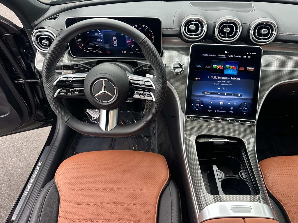 Thumbnail: 2025 Mercedes-Benz C-Class - 17