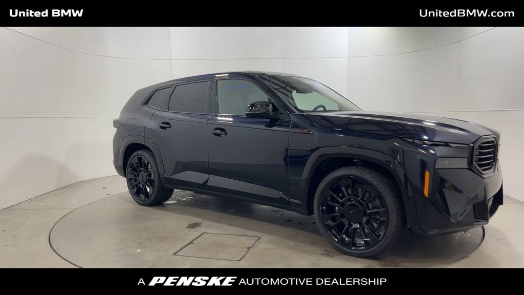 Thumbnail: 2026 BMW XM - 2