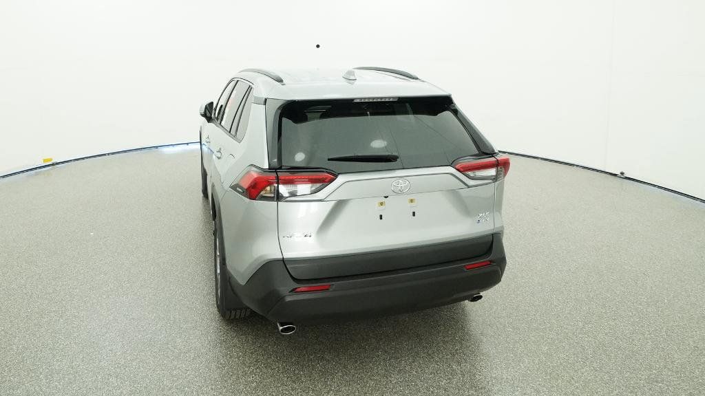 Thumbnail: 2025 Toyota RAV4 - 25